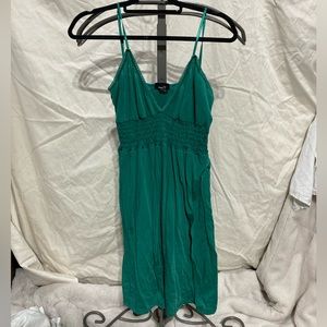 Rue 21 little green dress size L